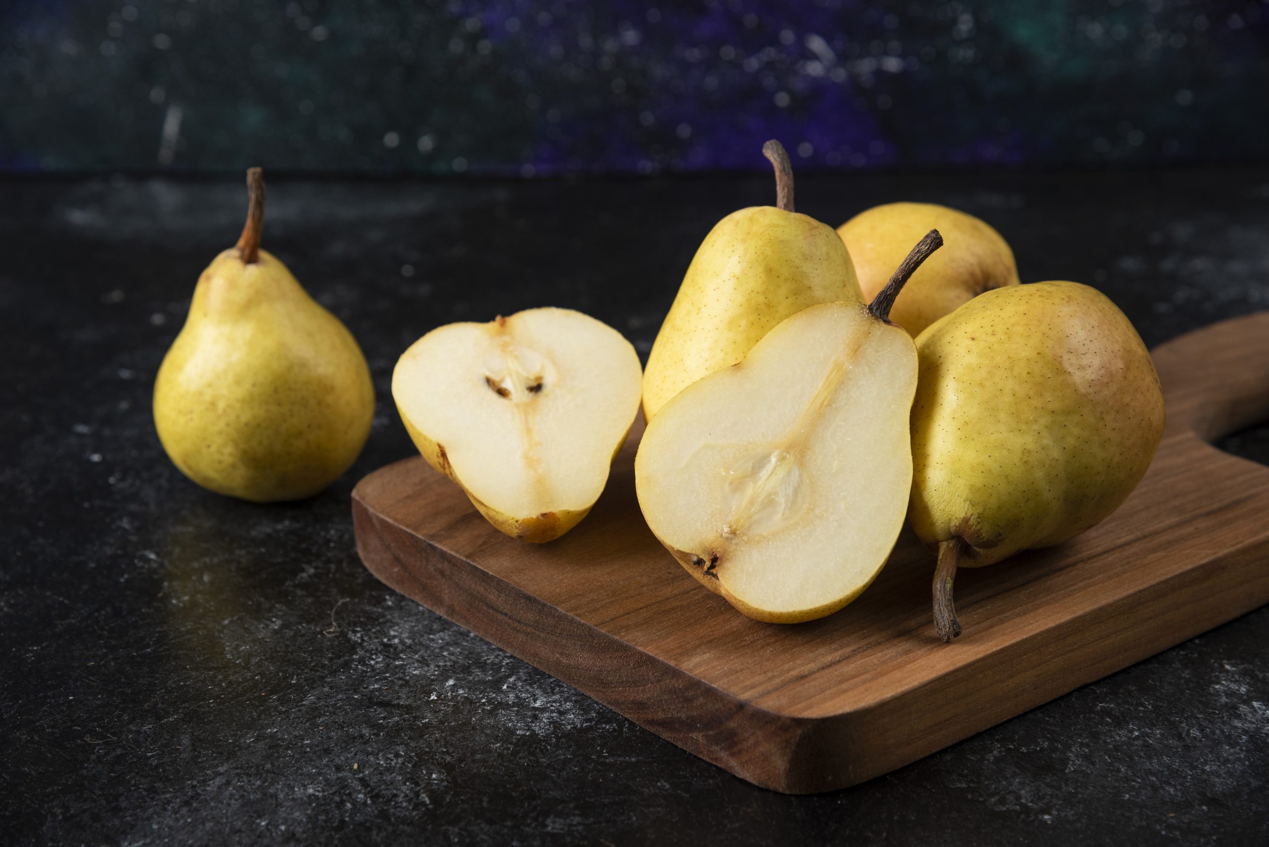 Is pear good for diabetes? All you need to know